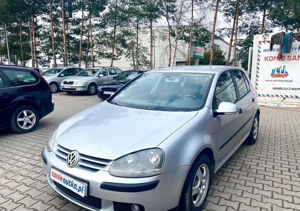 Volkswagen Golf cena 11990 przebieg: 148231, rok produkcji 2004 z Radlin małe 37